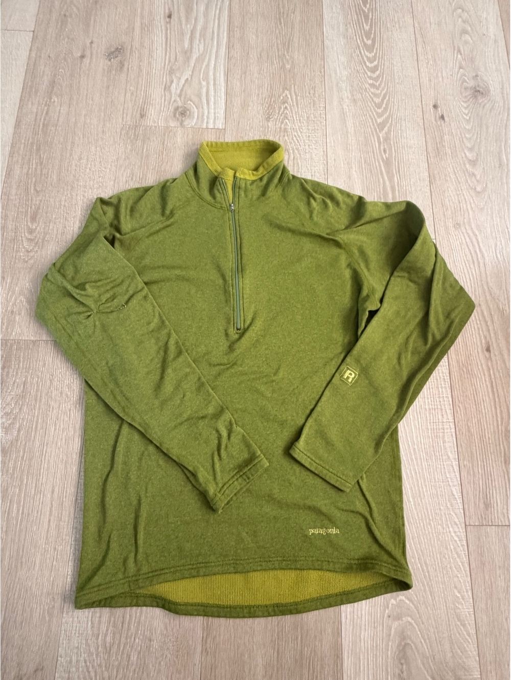 Patagonia Green Quarter Zip Pullover Size S